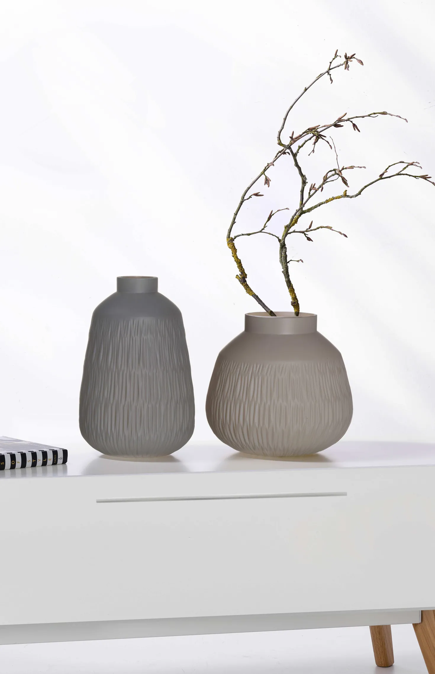 Vase Anja | 21,5 x 21,5 x 32,5 cm | grau